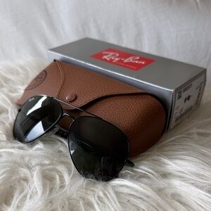 Ray-Ban Classic Dark Green Aviator Sunglasses